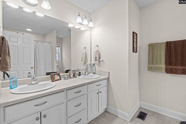 776 Wildwood Lane, Lugoff, SC 29078