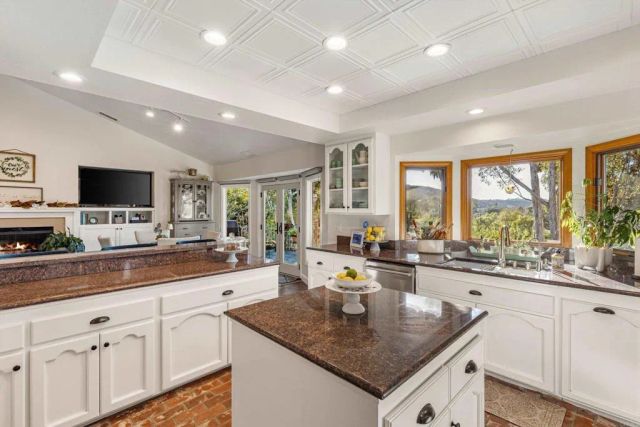 1152 Jugador Ct, San Marcos, CA 92078