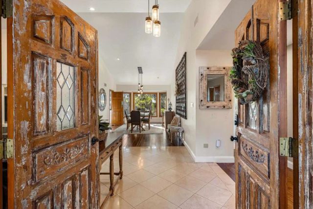 1152 Jugador Ct, San Marcos, CA 92078