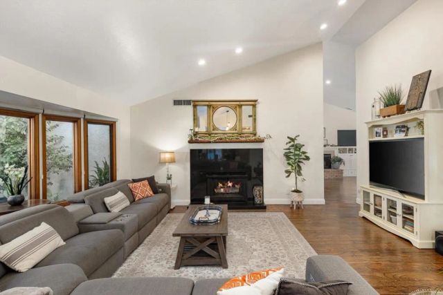 1152 Jugador Ct, San Marcos, CA 92078