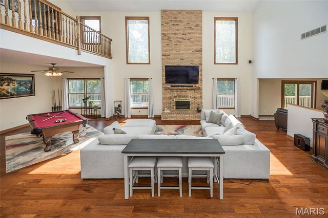 2407 Timber Creek, St Jacob, IL 62281