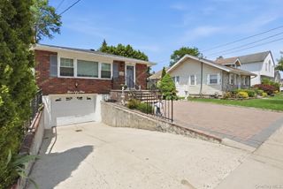 153 Davison Avenue, Lynbrook, NY 11563
