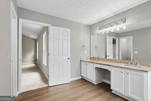 3747 Valley Bluff Lane, Snellville, GA 30039
