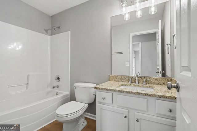 3747 Valley Bluff Lane, Snellville, GA 30039