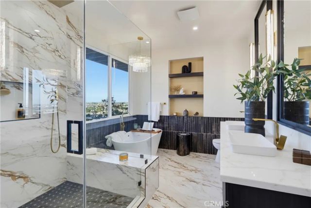 4201 Mesa, Torrance, CA 90505