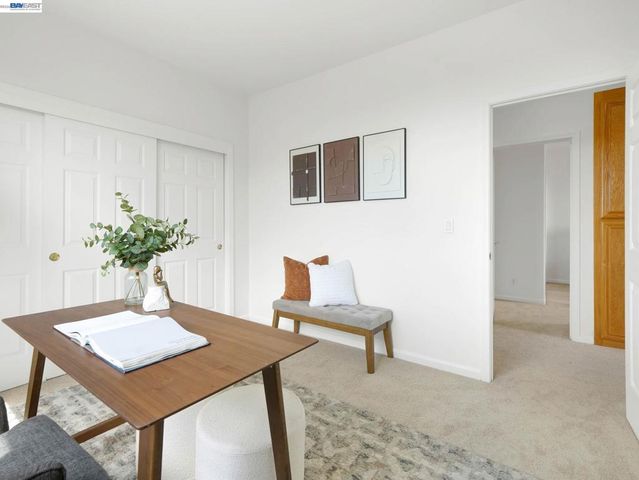 11 Meadows Ct, Fremont, CA 94539