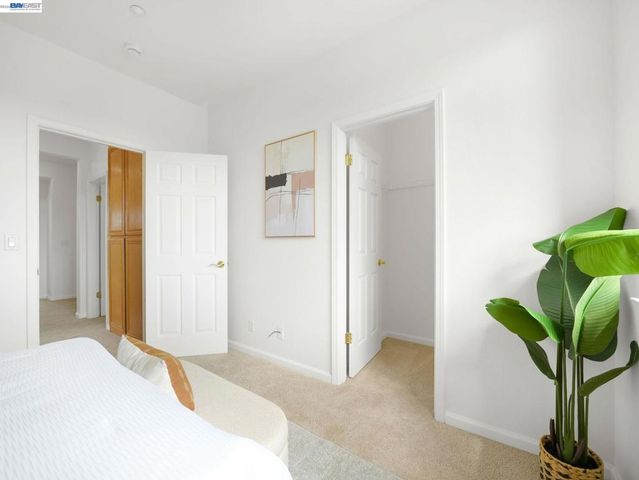 11 Meadows Ct, Fremont, CA 94539