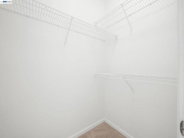 11 Meadows Ct, Fremont, CA 94539