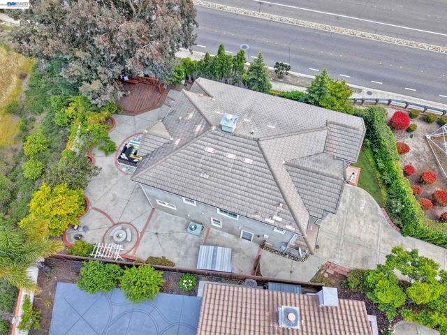 11 Meadows Ct, Fremont, CA 94539