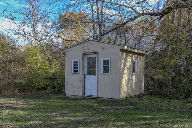 65 Hudson Street, Chester, NY 10918