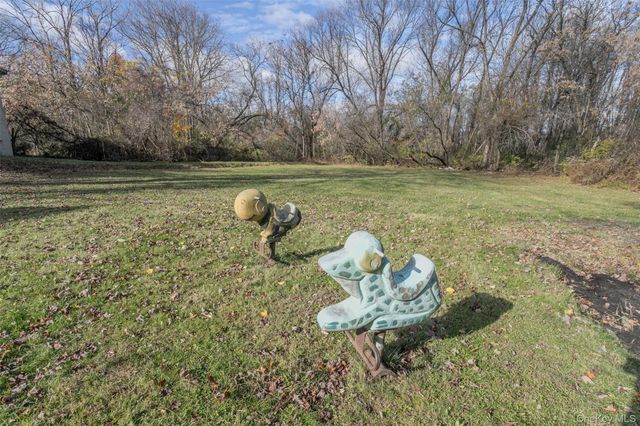 65 Hudson Street, Chester, NY 10918