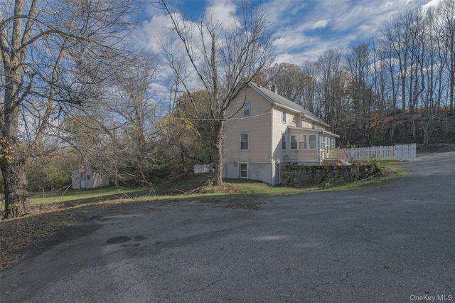 65 Hudson Street, Chester, NY 10918