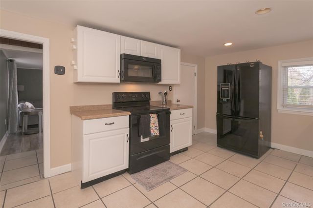 65 Hudson Street, Chester, NY 10918