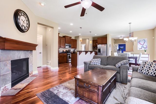 10734 Kingsfield Lane, Woodbury, MN 55129