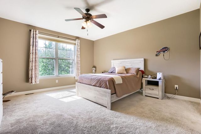 10734 Kingsfield Lane, Woodbury, MN 55129