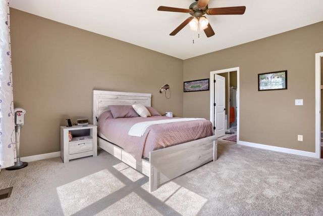 10734 Kingsfield Lane, Woodbury, MN 55129
