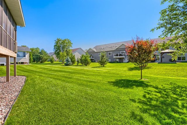 10734 Kingsfield Lane, Woodbury, MN 55129