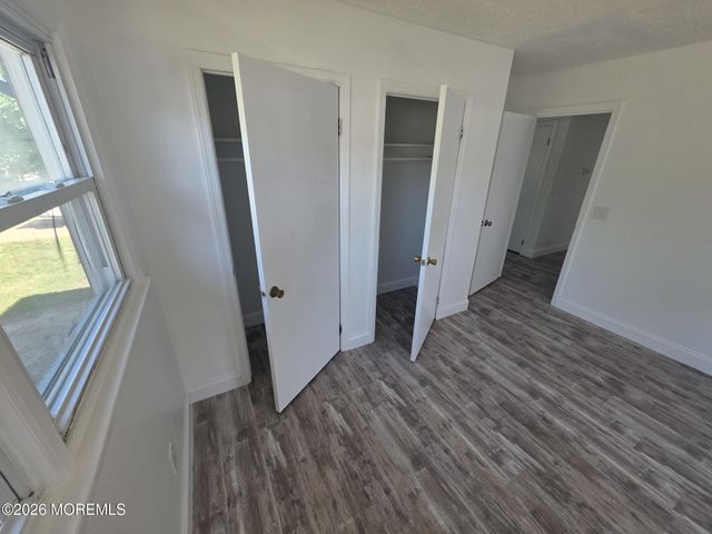 14 Wood Avenue A, Englishtown, NJ 07726