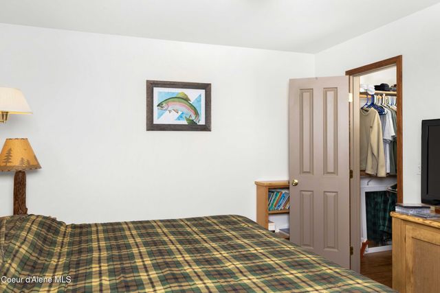 5565 Selle RD, Sandpoint, ID 83864