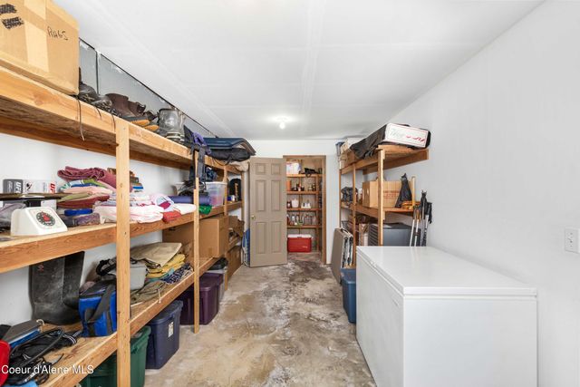 5565 Selle RD, Sandpoint, ID 83864