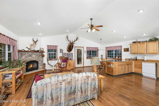 5565 Selle RD, Sandpoint, ID 83864