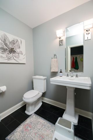 3345 S Alabama Avenue S, Saint Louis Park, MN 55416