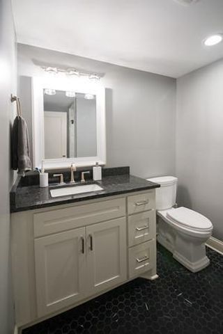 3345 S Alabama Avenue S, Saint Louis Park, MN 55416