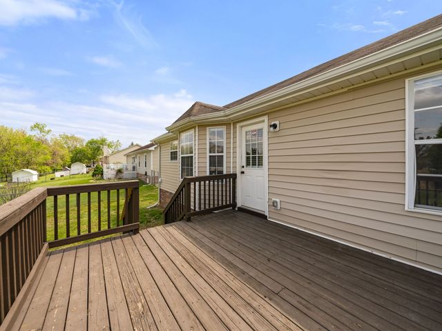 239 Moncrest Dr, Clarksville, TN 37042