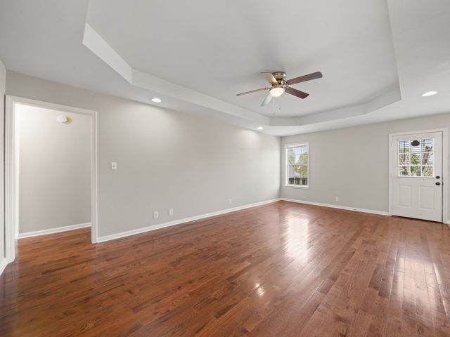 239 Moncrest Dr, Clarksville, TN 37042