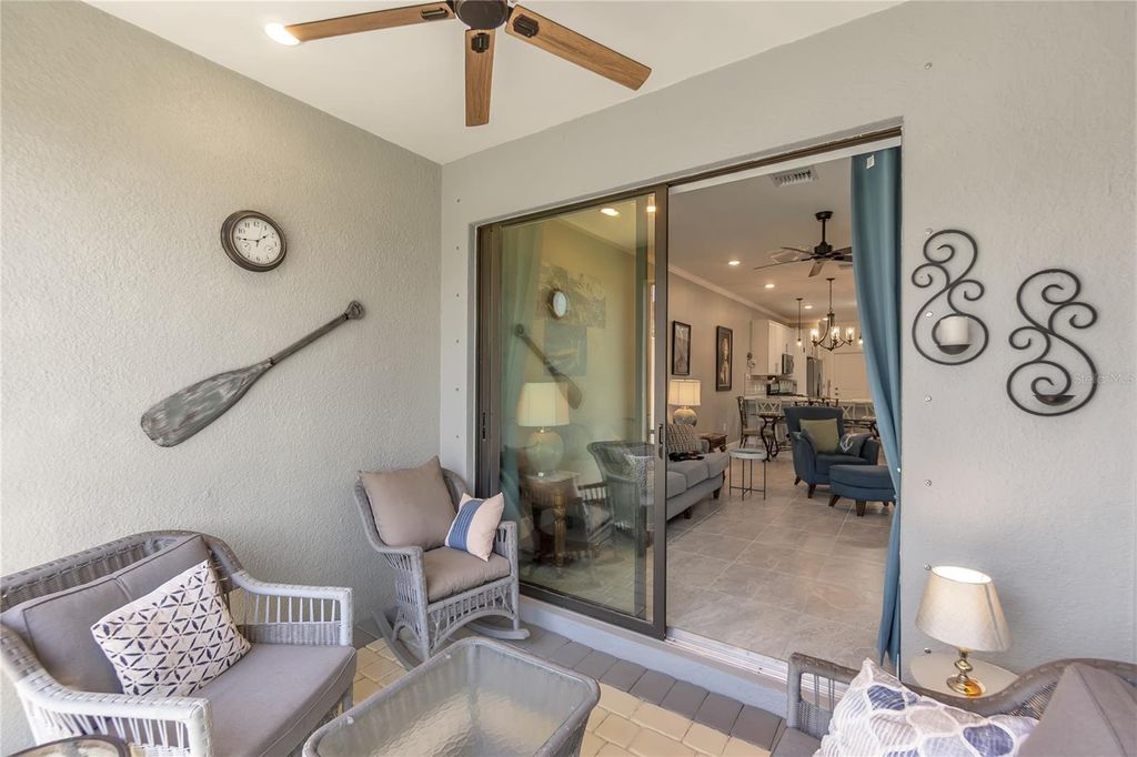 Image 20 of property listing at 7660 SUMMERLAND COVE, Bradenton, FL 34202