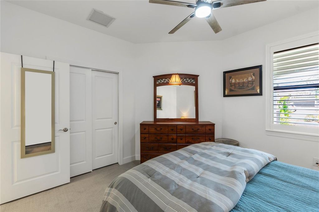 Image 29 of property listing at 7660 SUMMERLAND COVE, Bradenton, FL 34202