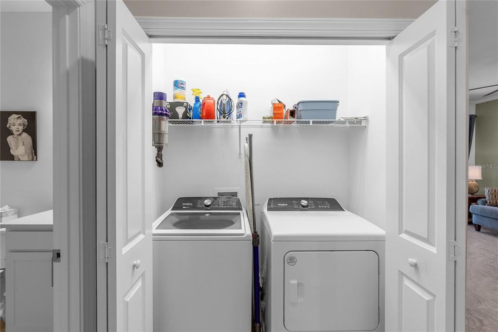 Image 31 of property listing at 7660 SUMMERLAND COVE, Bradenton, FL 34202