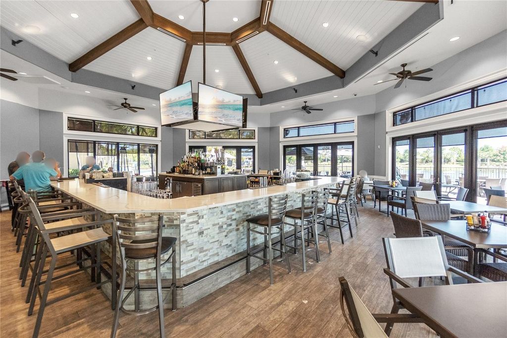 Image 43 of property listing at 7660 SUMMERLAND COVE, Bradenton, FL 34202