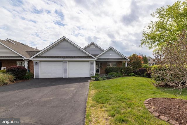 200 CRESTWOOD LN, Winchester, VA 22602