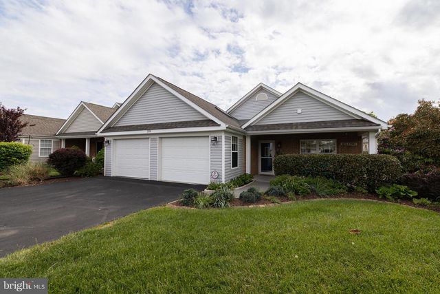 200 CRESTWOOD LN, Winchester, VA 22602