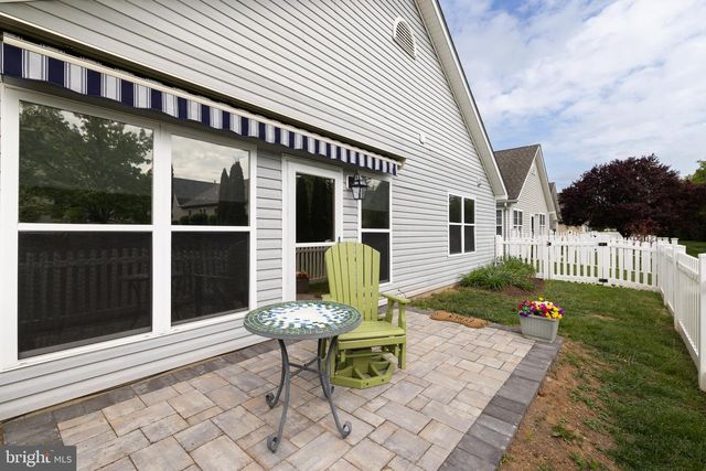 200 CRESTWOOD LN, Winchester, VA 22602