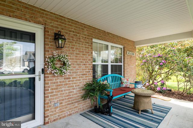 200 CRESTWOOD LN, Winchester, VA 22602