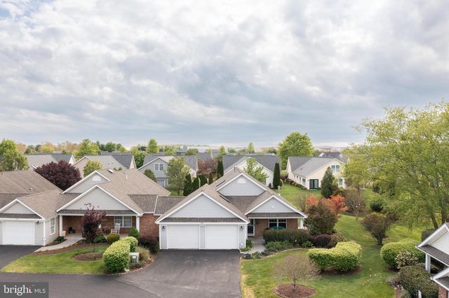 200 CRESTWOOD LN, Winchester, VA 22602