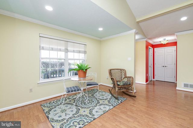 200 CRESTWOOD LN, Winchester, VA 22602
