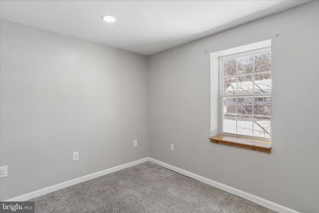 12702 BOWLING ST, Cumberland, MD 21502