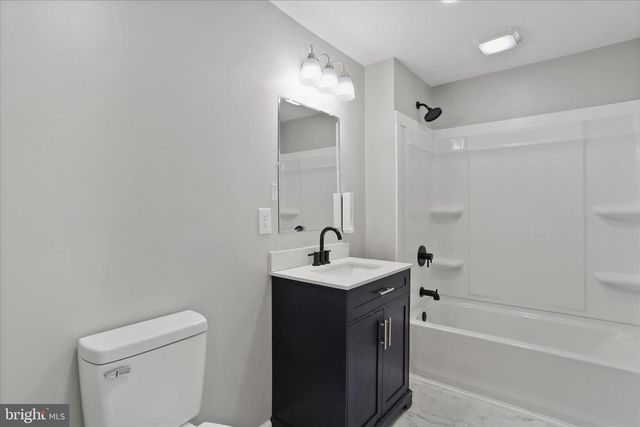 12702 BOWLING ST, Cumberland, MD 21502