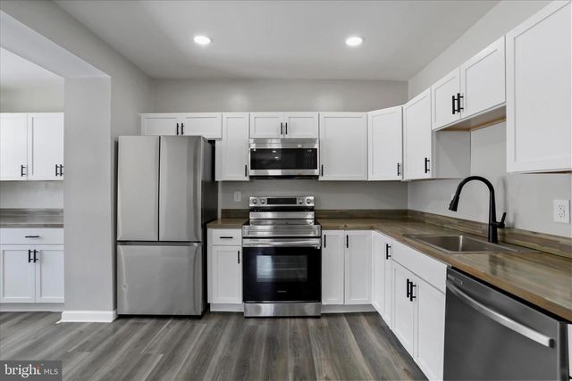 12702 BOWLING ST, Cumberland, MD 21502