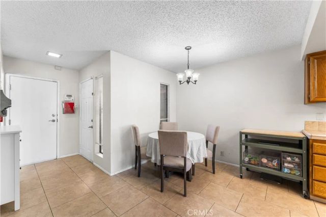 422 W Avenue J5 32, Lancaster, CA 93534