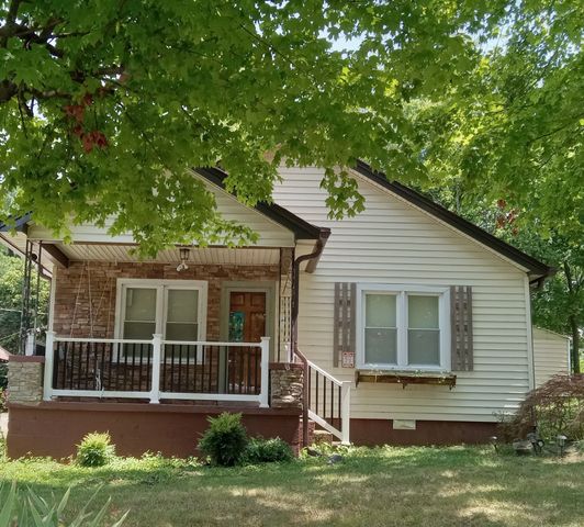 952 N Brown St, N, Springfield, TN 37172