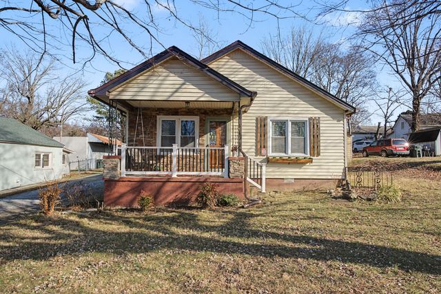 952 N Brown St, N, Springfield, TN 37172