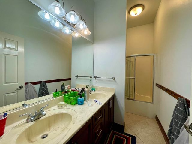 1013 Brownstone Drive, Jonesboro, AR 72404