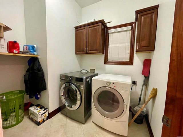 1013 Brownstone Drive, Jonesboro, AR 72404