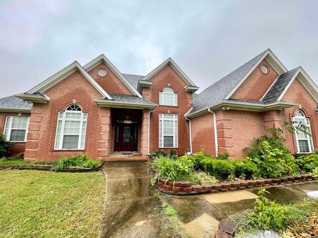 1013 Brownstone Drive, Jonesboro, AR 72404
