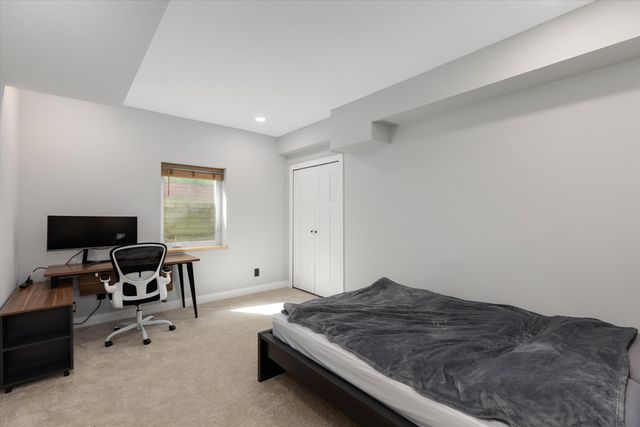2420 James Street, Ann Arbor, MI 48104