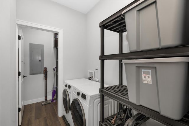 2420 James Street, Ann Arbor, MI 48104